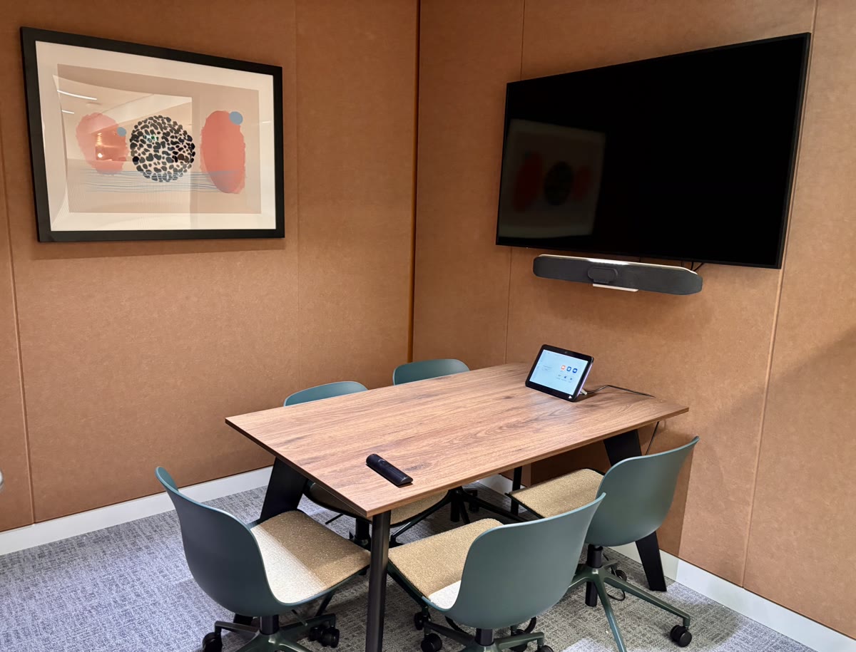 Besprechungsraum Industrious Office